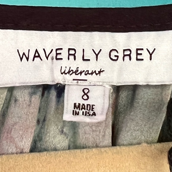 waverly grey liberant 100% silk blouse women’s sz 8 abstract multi blue NWT - Picture 10 of 14